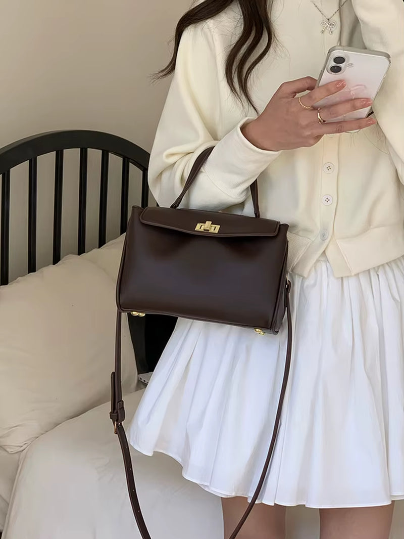 autumn winter handbag | women’s crossbody bag | Mauvia handbag | luxury shoulder bag | seasonal fashion bag | elegant crossbody purse | designer women bag | trendy winter bag | stylish handbag for women 