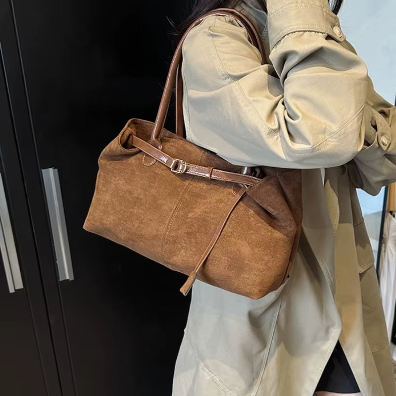 Mauvia Suede Bag | Underarm Tote Bag | Suede Shoulder Bag | Women’s Tote | Elegant Handbag | Fashion Accessory | Soft Suede Purse | Trendy Tote | Chic Shoulder Bag | Casual Tote Bag | Everyday Handbag | 