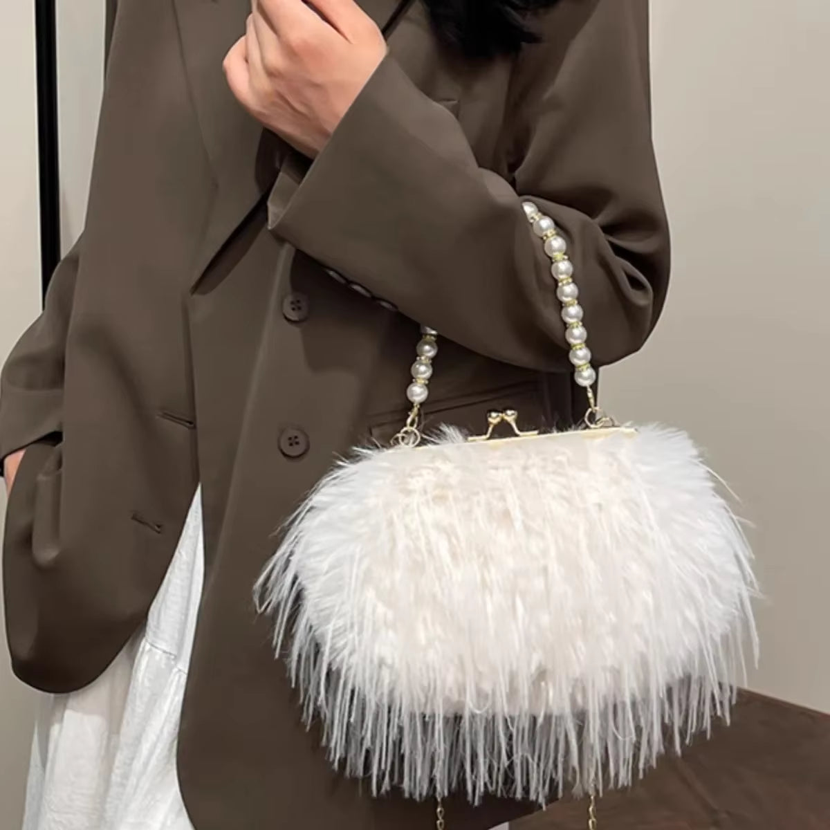 | Pearl Handle Bag | Elegant Handbag | Women’s Evening Bag | Luxury Purse | Fashion Accessory | Chic Party Bag | Soft Fur Clutch | Stylish Women’s Purse | Trendy Mini Bag |