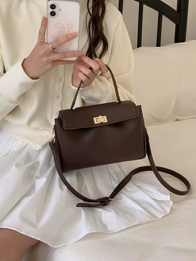 autumn winter handbag | women’s crossbody bag | Mauvia handbag | luxury shoulder bag | seasonal fashion bag | elegant crossbody purse | designer women bag | trendy winter bag | stylish handbag for women |